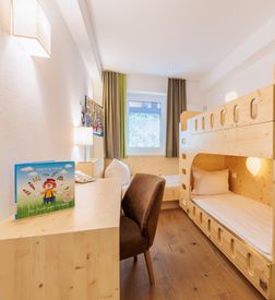 Bärtrams Familien App. image 2 - Familotel Tiroler Zugspitzarena Kaiserhof