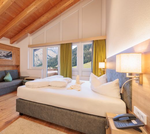 NEU Bärenblick image 2 - Familotel Tiroler Zugspitzarena Kaiserhof