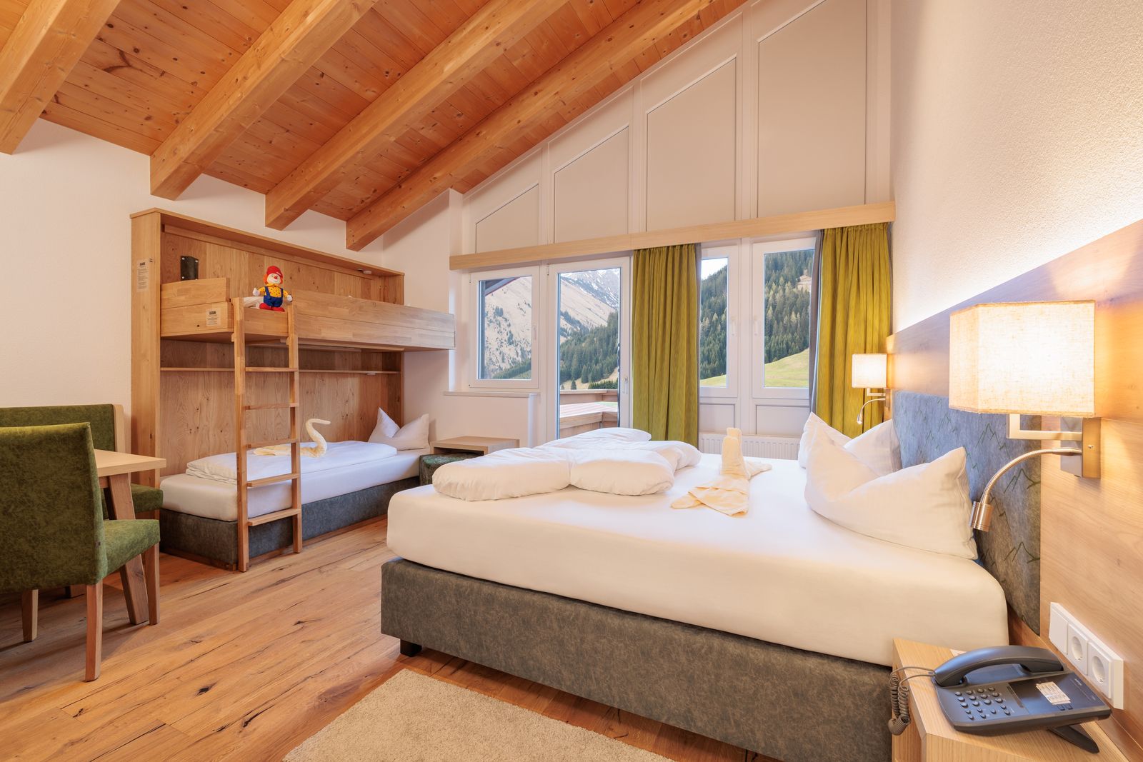 Bärenblick image 1 - Familotel Tiroler Zugspitzarena Kaiserhof