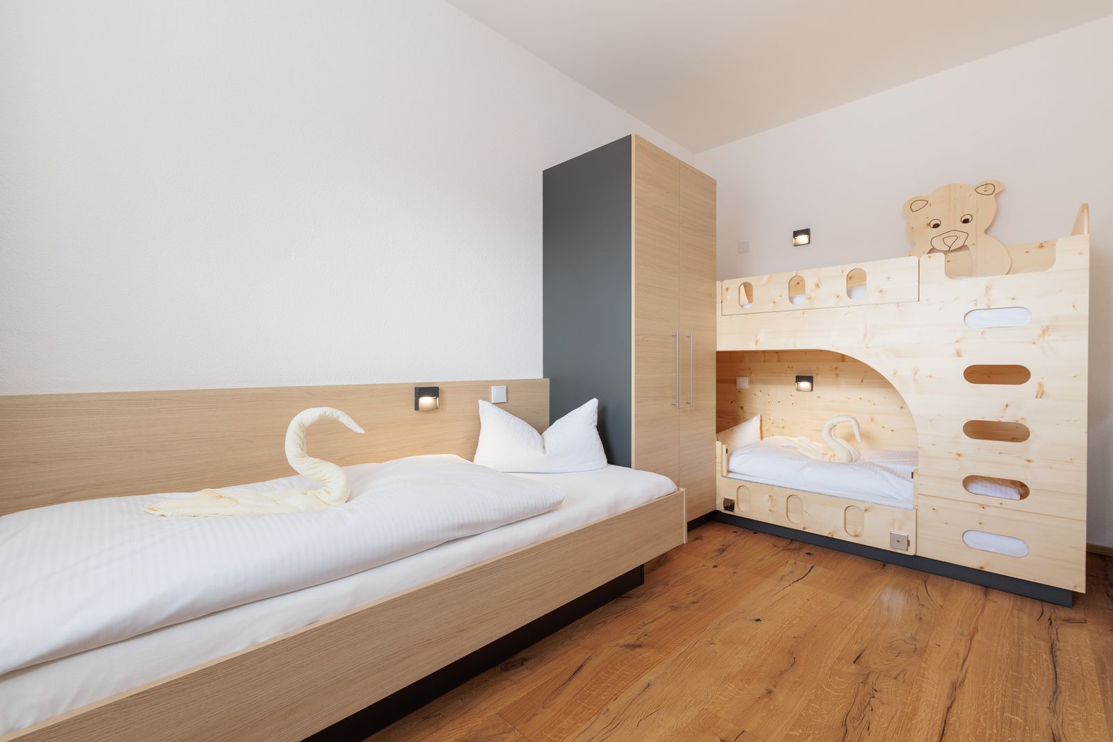 Bärtrams Familienzimmer Plus image 5 - Familotel Tiroler Zugspitzarena Kaiserhof