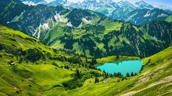 Gipfelglück mit 400-Gipfel-Blick incl. Verwöhnpension