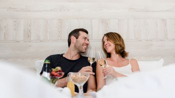 Valentinstag: Romantische Wellness-Auszeit in Bayern