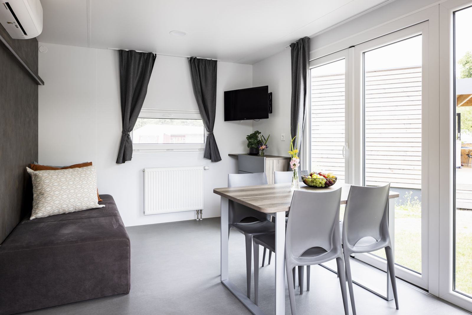 Komfort Mobilheim image 2 - Wirthshof Resort