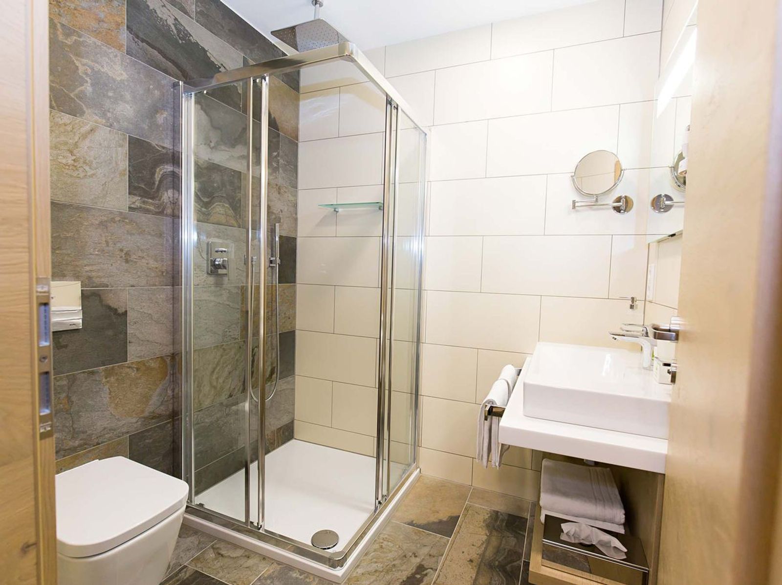 Badezimmer des Family Room im Familotel Böhmerwald | Aigo Familien- & Sportresort