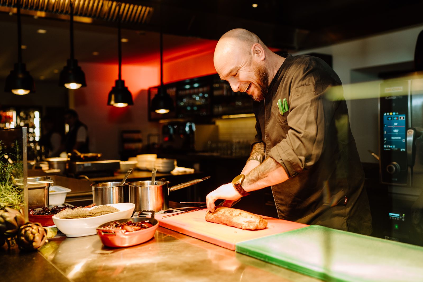 Eat, drink & be merry image 1 - Eibsee Hotel