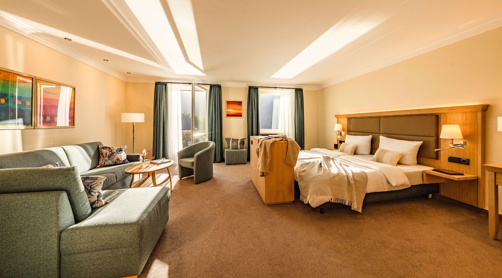 Juniorsuite See & Berg image 5 - Eibsee Hotel