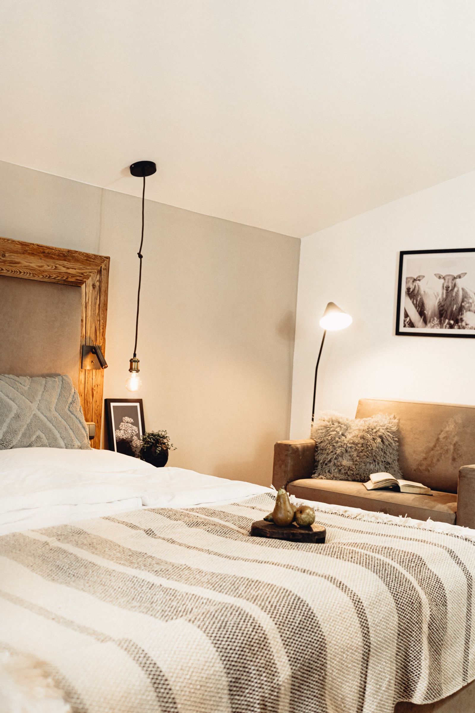 Juniorsuite auf der Alm image 5 - Sonnhof by Vitus Winkler