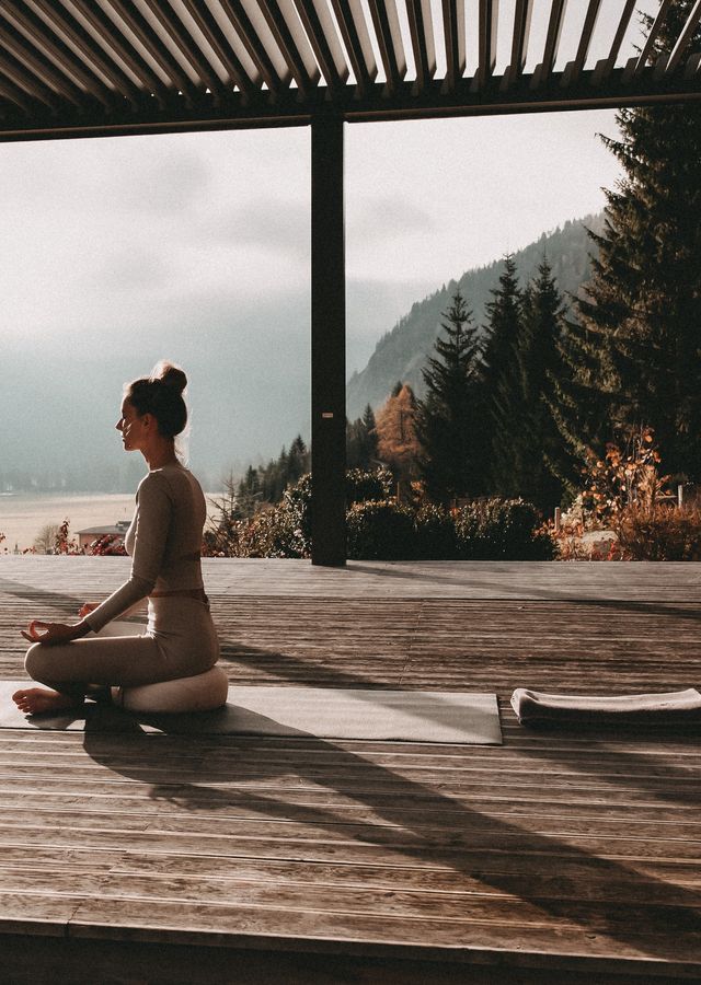 Angebot: YOGA & MINDSET RETREAT - DAS KRONTHALER****S