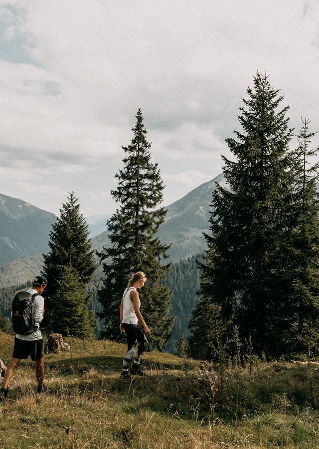 Angebot: WANDERZEIT - DAS KRONTHALER****S
