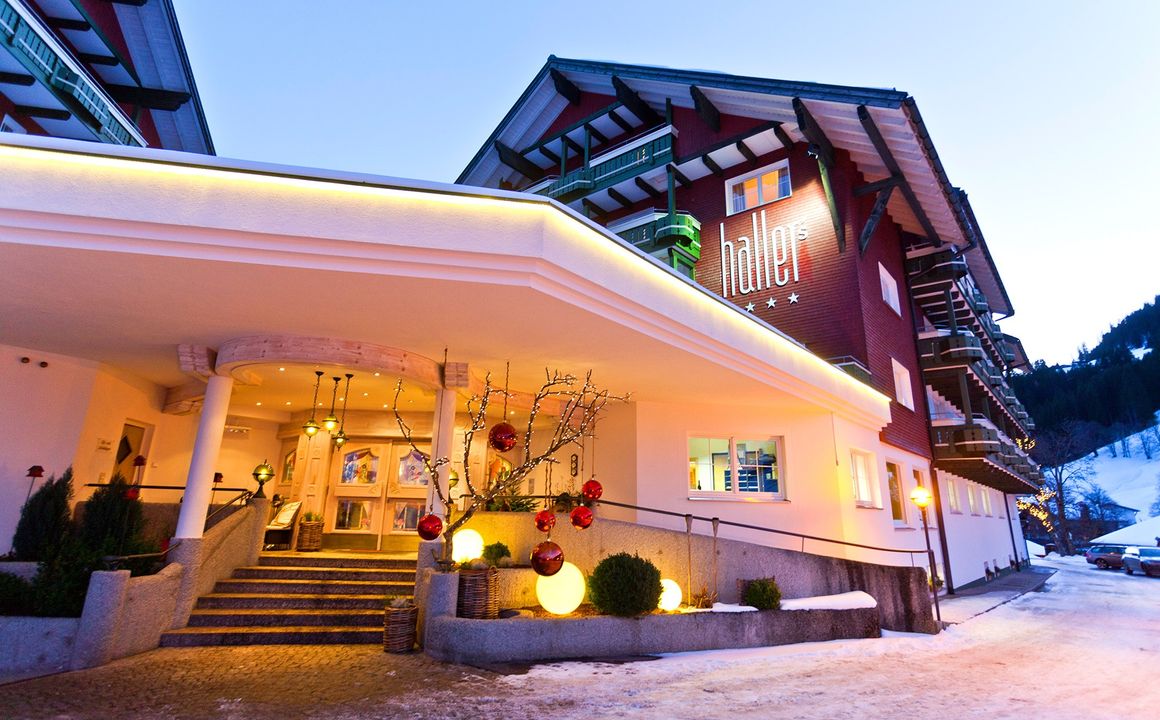 Haller's Geniesserhotel in Mittelberg, Vorarlberg, Österreich - Bild #1