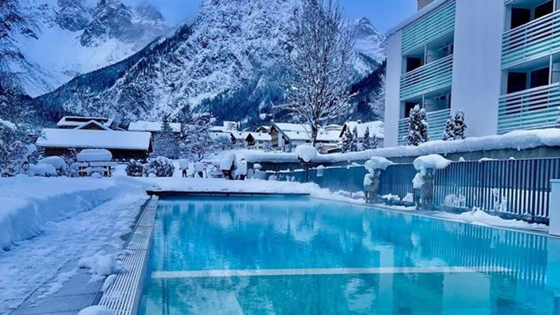 Valavier Aktivresort, Brand