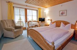 Biohotel Schratt: Doppelzimmer Imberg - Berghüs Schratt, Oberstaufen-Steibis, Allgäu, Bayern, Deutschland