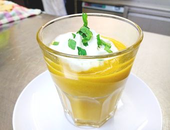 biohotel schratt veggiekuchen suppe im glas