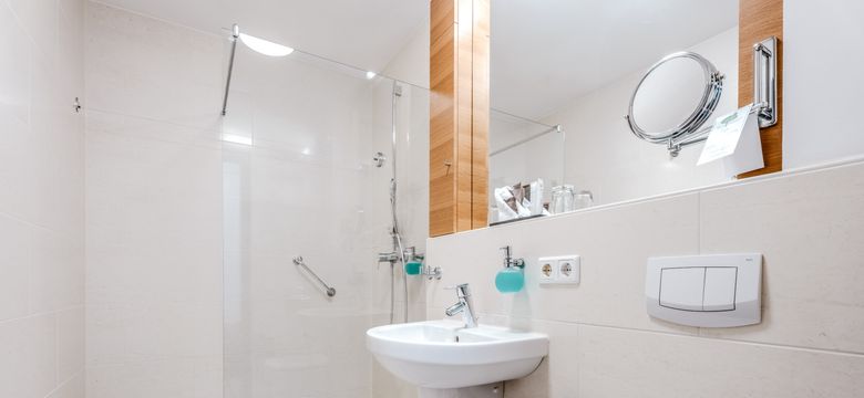 DAS AHLBECK HOTEL & SPA: Double room island side type 14 image #11