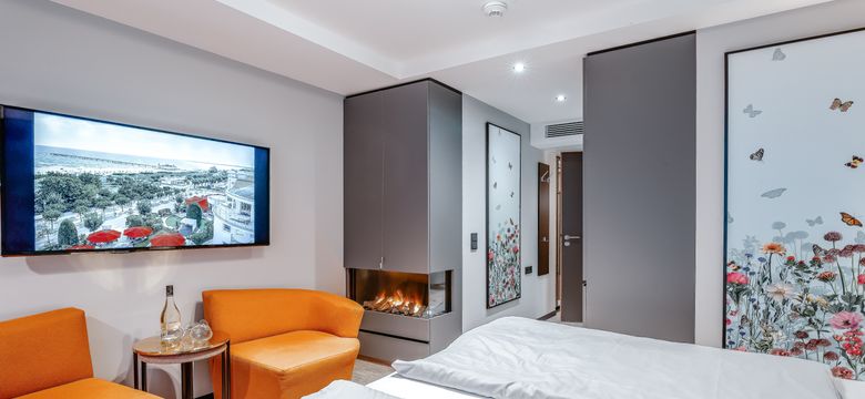 DAS AHLBECK HOTEL & SPA: Doppelzimmer seitlicher Seeblick vom Balkon Typ 9a image #9