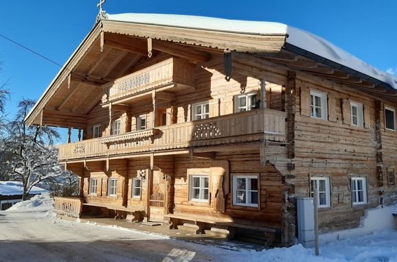 Winter, Bauernhaus Brixen, Brixen i. Thale, Tirol, Tyrol, Austria