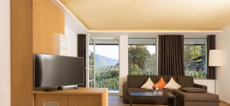 Biohotel Pazeider Südtirol Hotel Zimmer Suite Südbalkon