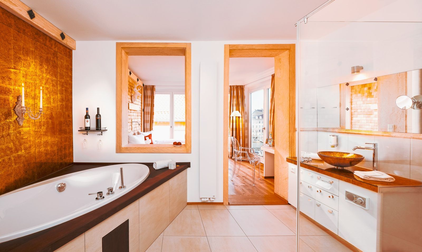 omantiksuite_neuschwanstein_yachthotel_helvetia_lindau_bodensee