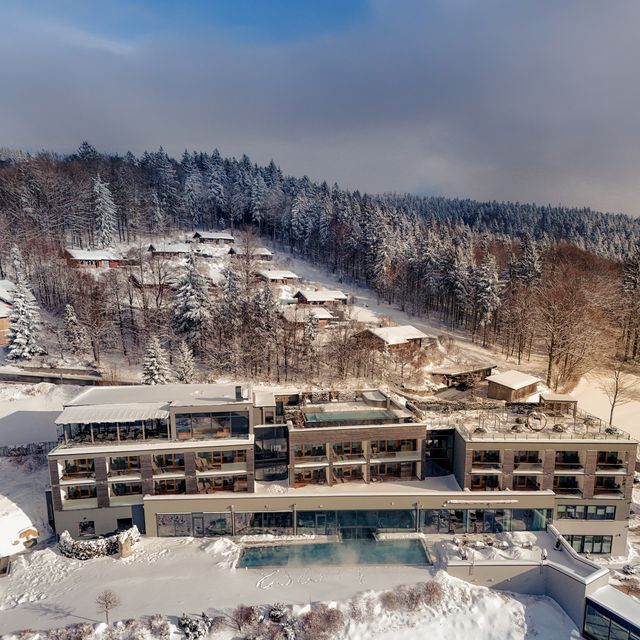 Wellness, Kuscheln & Glücksmomente Hüttenhof - Wellnesshotel  & Luxus-Bergchalets ****S in Grainet, Bayern, Deutschland