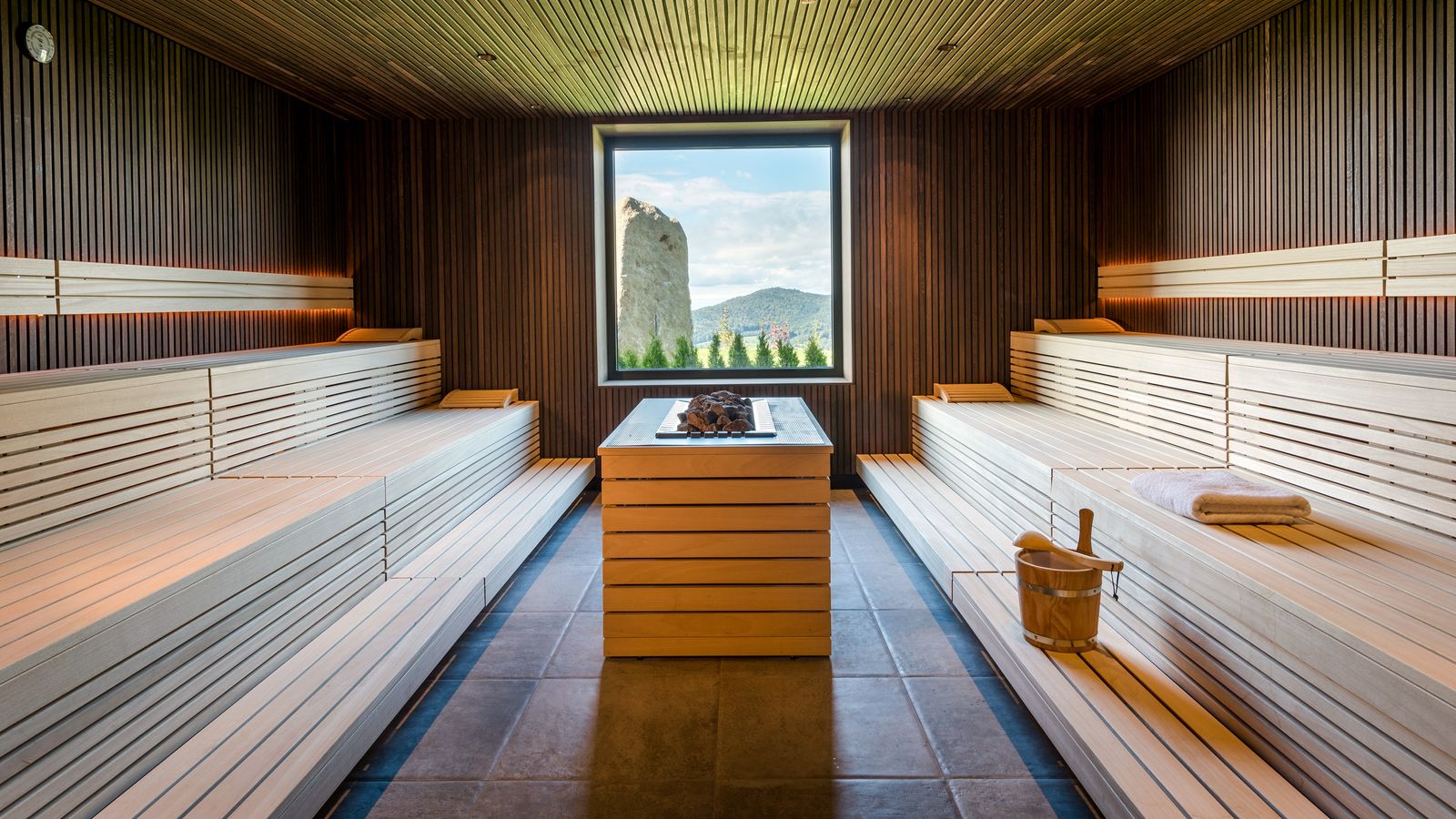 image #11 - Hüttenhof - Wellnesshotel & Luxus-Bergchalets