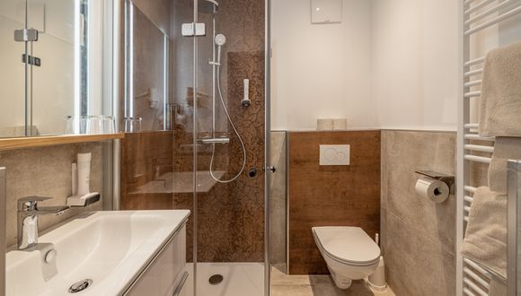 Double room room image #3