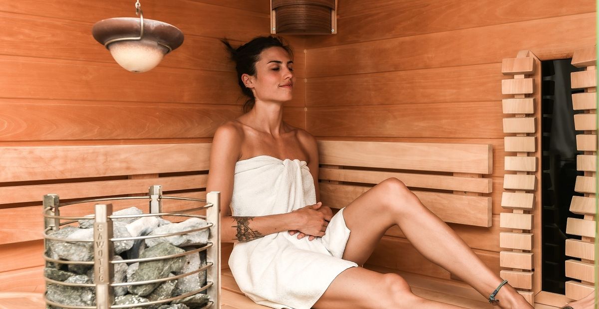 Ferienhaus mit Sauna für Romantikurlaub im Kuschelhotel Weingarten-Resort Loipersdorf 1/6