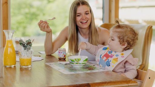 Urlaub mit Baby - Rundumservice, u. a. HiPP-Bar