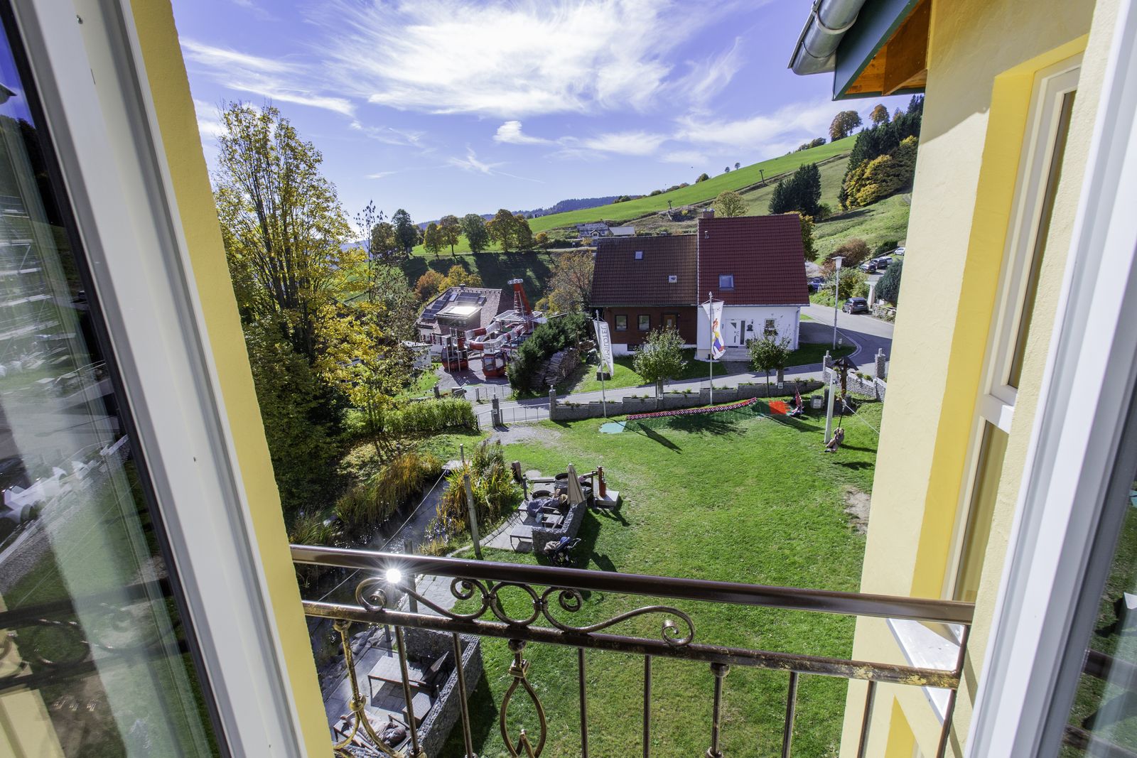 Familien Suite „Buche Panorama“ image 6 - Familotel Hochschwarzwald Hotel Engel