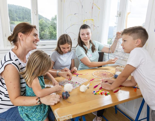 Angebot: Kleine Auszeit in der Woche – Familienurlaub Schwarzwald, Kinder unter 7 Jahren reisen gratis - Hotel Engel