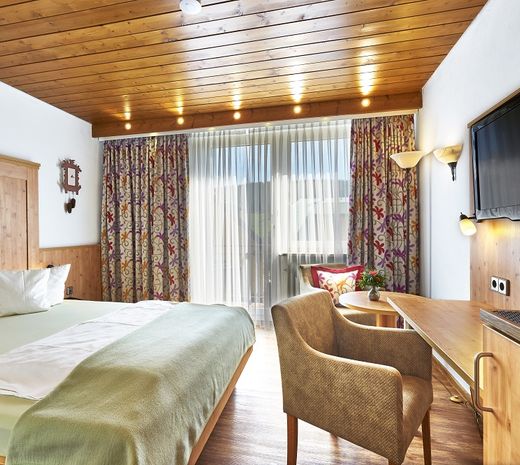 Einzelzimmer „Buche“ image 2 - Familotel Hochschwarzwald Hotel Engel