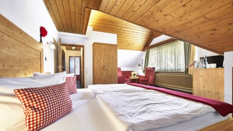 Familien-Suite „Buche Hirsch“
