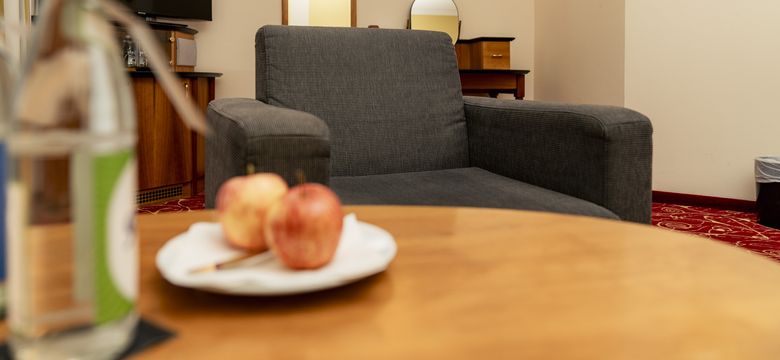 Sport- und Wellnesshotel Angerhof ****S: Doppelzimmer Klassik Hangseite image #5