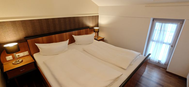 Sport- und Wellnesshotel Angerhof ****S: Panoramasuite zur Südseite image #4