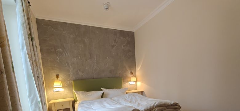 Sport- und Wellnesshotel Angerhof ****S: Turmsuite zur Hangseite image #3