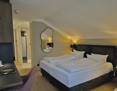 Sport- und Wellnesshotel Angerhof ****S: Doppelzimmer Pröller Hangseite