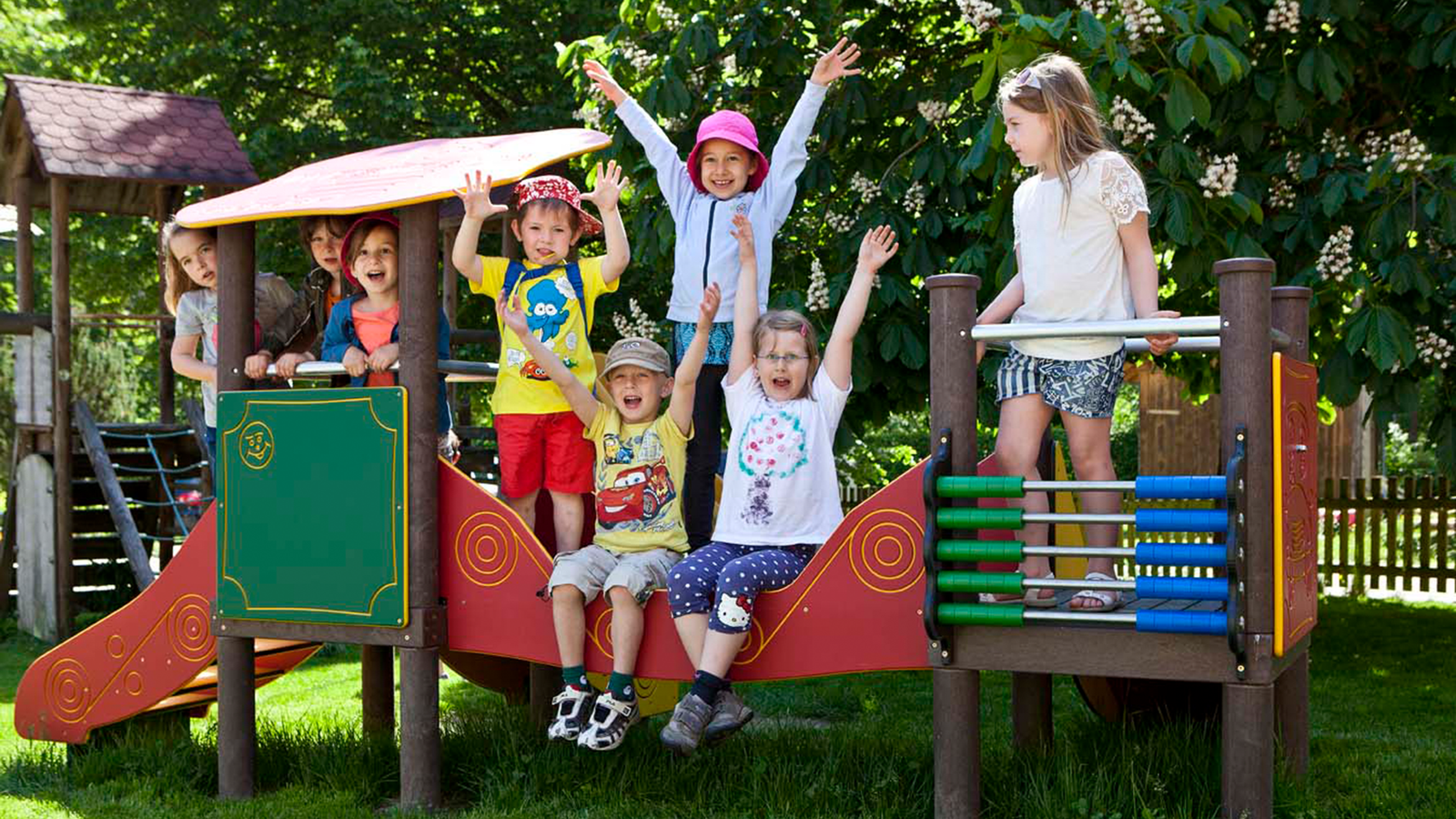 Kurz-mal-weg image 1 - Familotel Oberösterreich Kinderhotel Bruckwirt