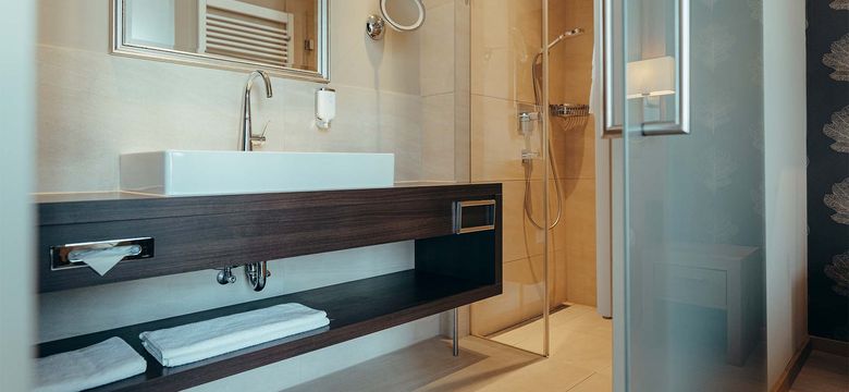 thermal retreat & wellness resort DAS MÜHLBACH: Doppelzimmer Landromantik image #3