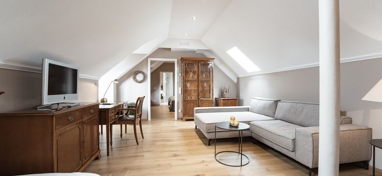 thermal retreat & wellness resort DAS MÜHLBACH: Kastaniensuite image #1