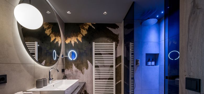 thermal retreat & wellness resort DAS MÜHLBACH: Chalet Studio Garten image #3