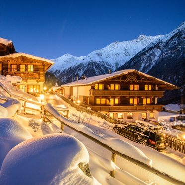 Winter, Grünwald Alpine Lodge IV, Sölden, Tirol, Österreich
