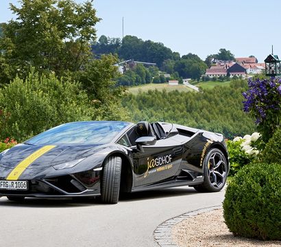 5* Wellness- & Sporthotel Jagdhof: Lamborghini Driving 2025