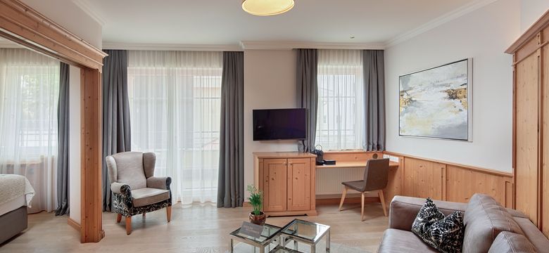 5* Wellness- & Sporthotel Jagdhof: Traum-Suite image #1