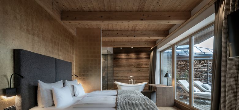 DAS.GOLDBERG: Loftsuite XL image #1