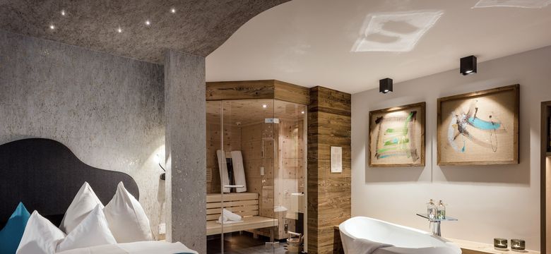 DAS.GOLDBERG: Spa Suite L. image #1