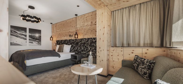 SKI | GOLF | WELLNESS Hotel Riml: Suite Zirbensuite image #1