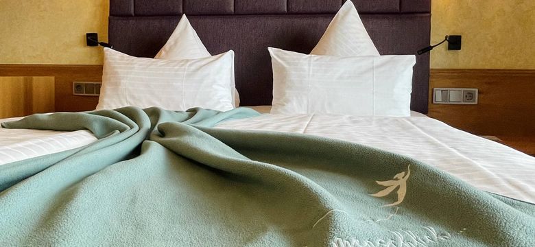 Zimmer Ametrin Schlafbereich