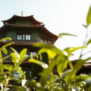 Pagode bei Sonne