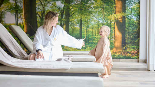 Relaxen Mama und Kind