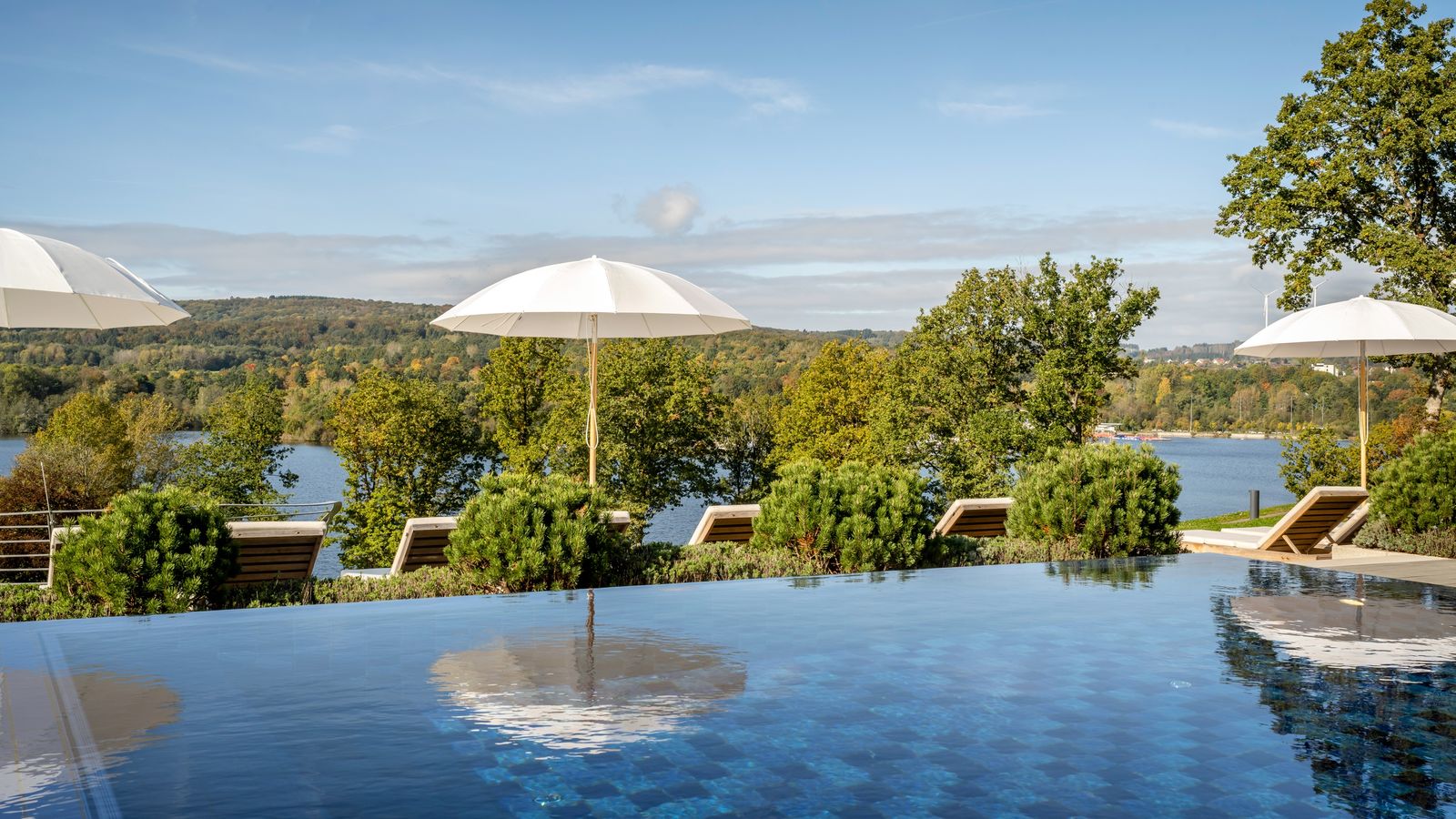 Infinity Pool - Seezeitlodge Hotel & Spa