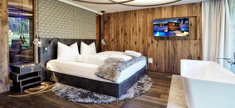 Nicht daheim und doch zuhaus Wellness & Naturresort Reischlhof: Zimmertyp F - Mein Refugium image #4